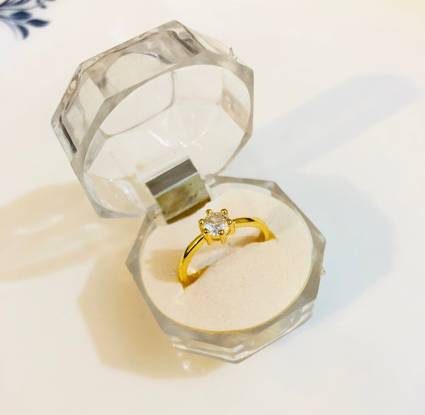 Minimalistic Adjustable Ring