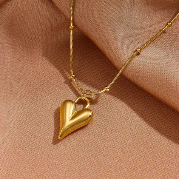 Solid Heart Necklace