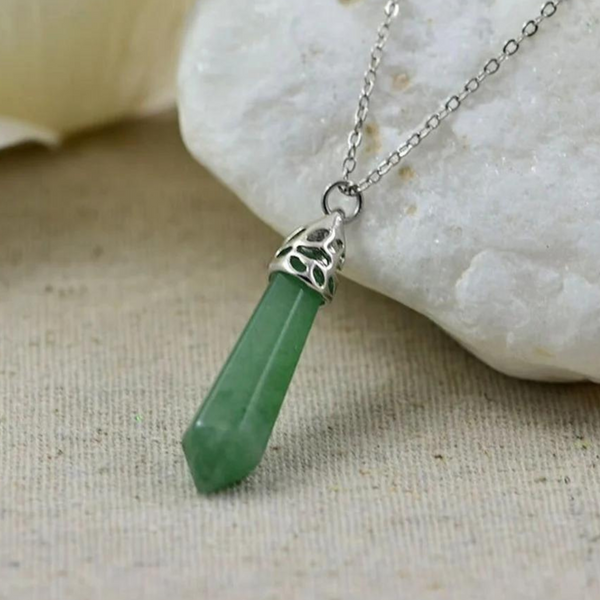 Green Aventurine Pointed Stone Necklace